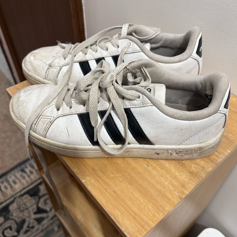 Adidas Classic White and Black Striped Sneakers 7